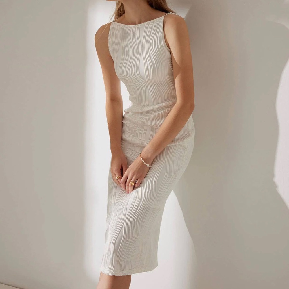 The Water Ripple Textured Cami Dress by Rihoas